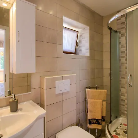 Taki With Private Pool Near Rovinj *