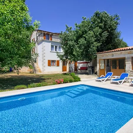 度假居 Taki With Private Pool Near Rovinj 坎法奈尔