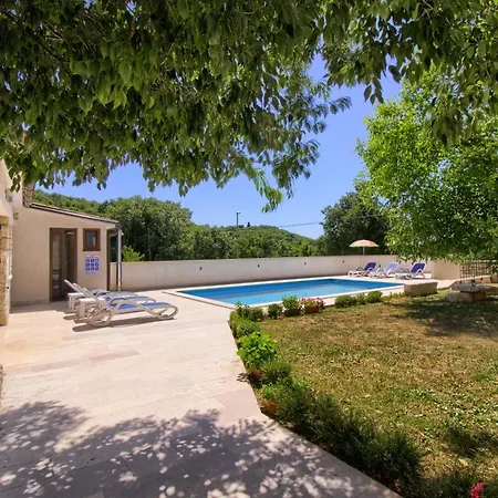 Taki With Private Pool Near Rovinj * Kanfanar
